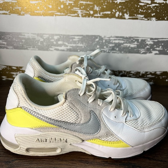 Nike Air Max Excee - Picture 2 of 8